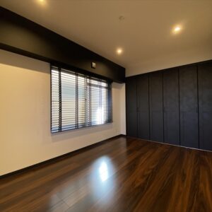 玄関側の洋室 玄関側の洋室