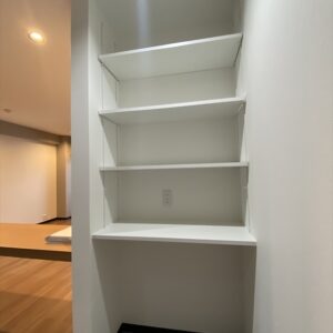 キッチンの収納棚(キッチン)